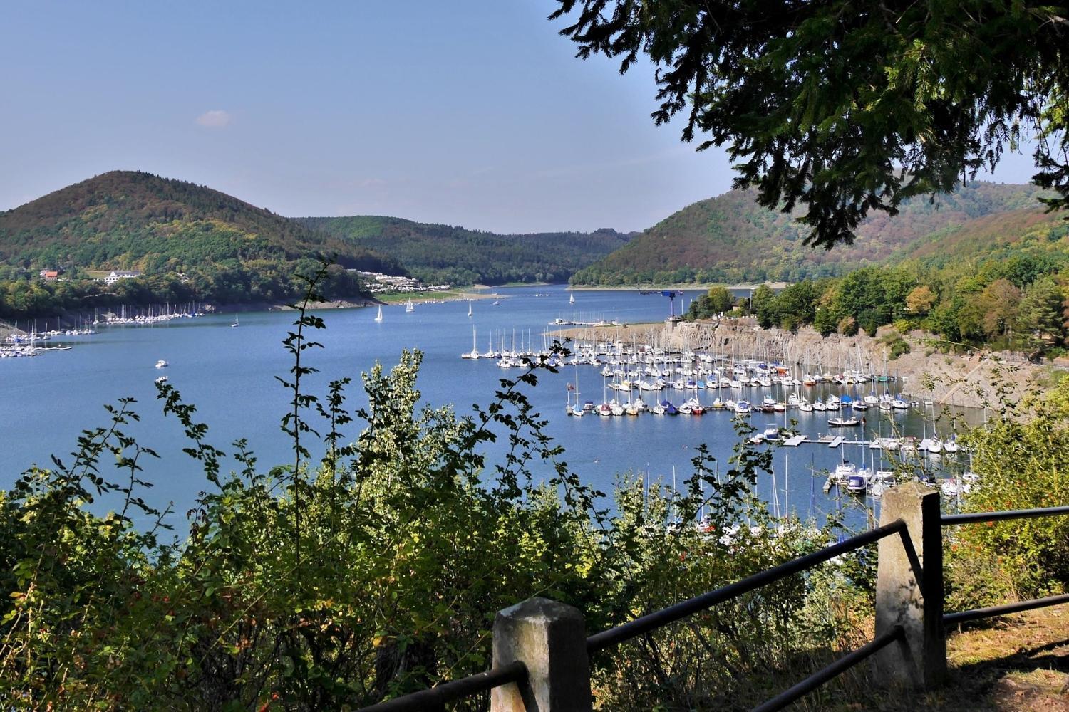 Ferienhaus Diemelquelle - Mit Eingezaeuntem Garten Willingen  Bagian luar foto